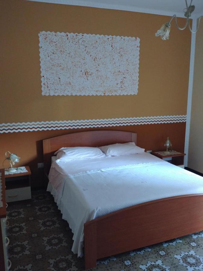Il Sole Nel Cilento Bed & Breakfast Санта Мария ди Кастелабате Екстериор снимка