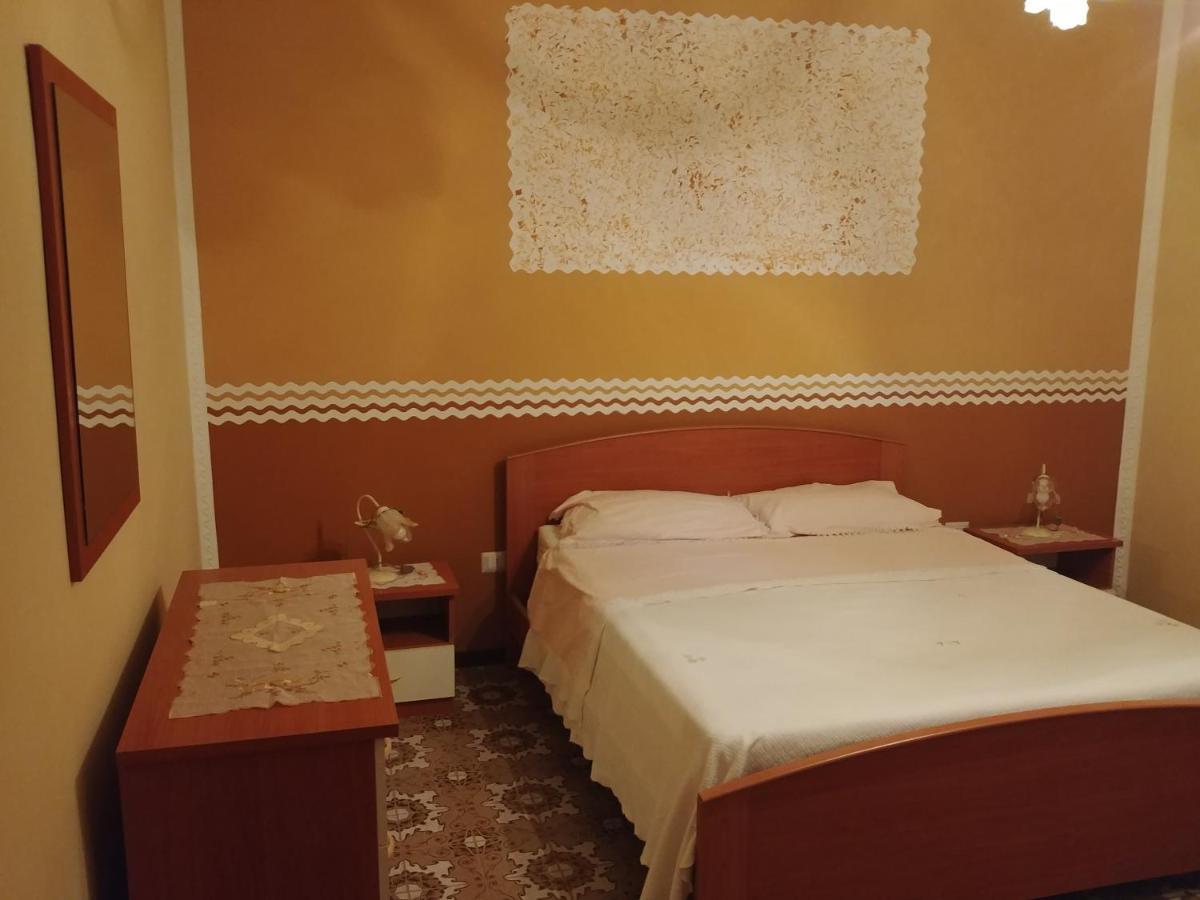 Il Sole Nel Cilento Bed & Breakfast Санта Мария ди Кастелабате Екстериор снимка