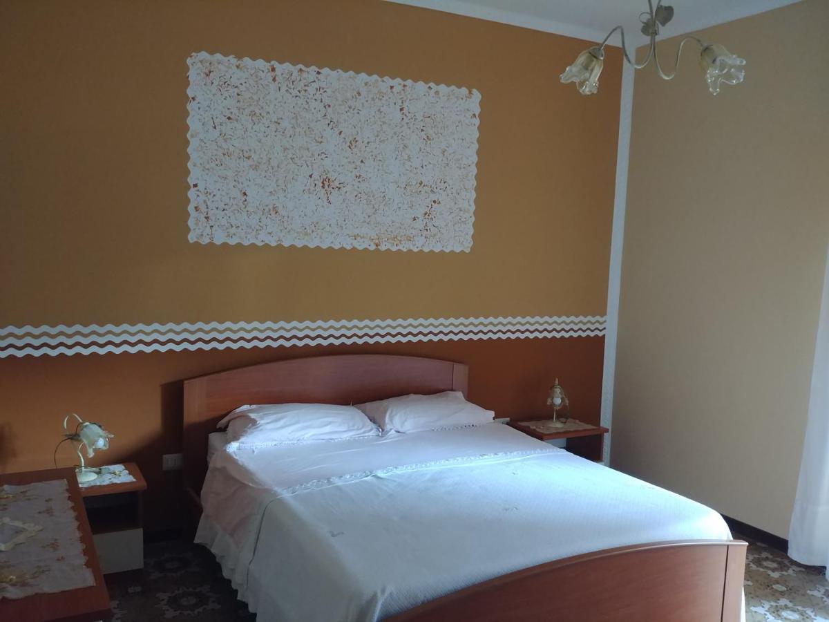 Il Sole Nel Cilento Bed & Breakfast Санта Мария ди Кастелабате Екстериор снимка