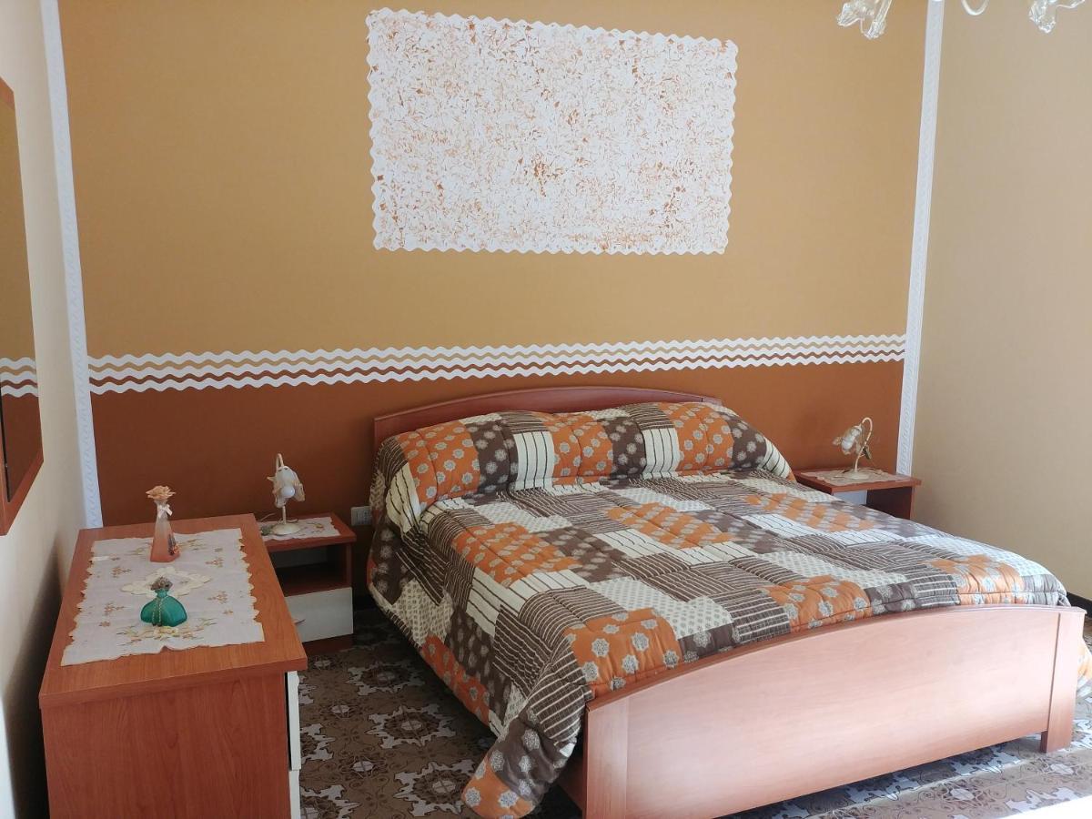 Il Sole Nel Cilento Bed & Breakfast Санта Мария ди Кастелабате Екстериор снимка