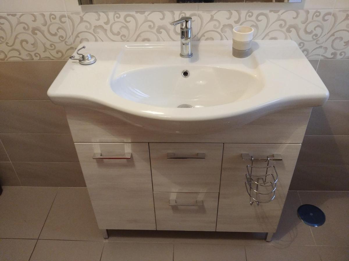 Il Sole Nel Cilento Bed & Breakfast Санта Мария ди Кастелабате Екстериор снимка